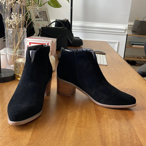 Black waterproof boots size 6.5 7 8.5 10 - Picture 2 of 6